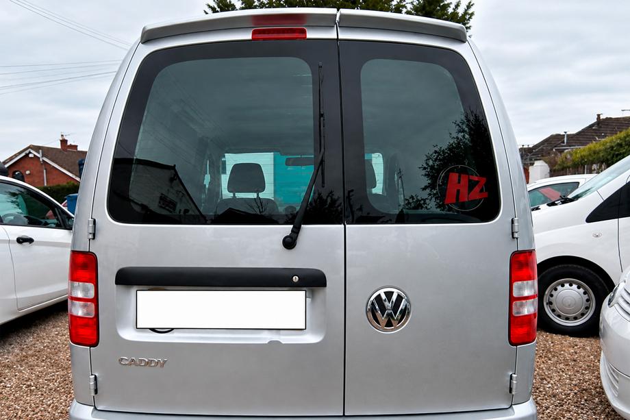 Volkswagen Caddy 2010-2015 Spoiler (2-door, gloss black) Image