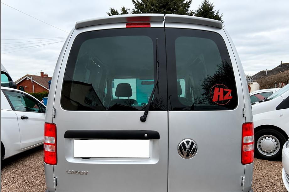 Volkswagen Caddy 2004-2010 Spoiler (2-door, gloss black) Image