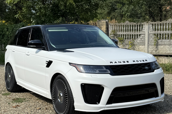 Range Rover Sport L494 2018–2022: SVR body kit installation – our work Photo 21