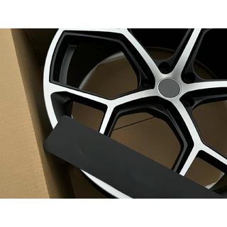 Forged OEM Wheels R22 V4 (Set of 4) Audi Q8 2018- photo 3