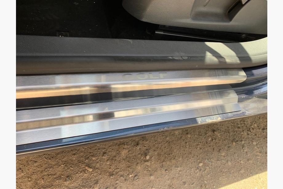 Volkswagen Golf 5 2003-2009 Door Sill Protectors Nataniko Standard (Stainless Steel) HB 5-Door, 8 pcs Photo 5