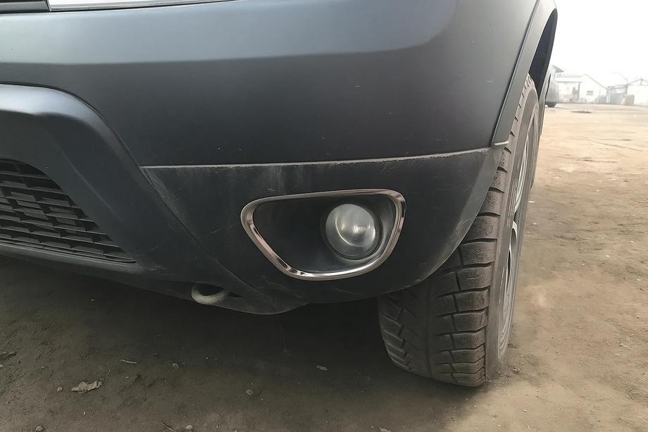 Dacia Duster 2008-2018 Fog light covers 2010-2013 (2 pcs, stainless steel) Image