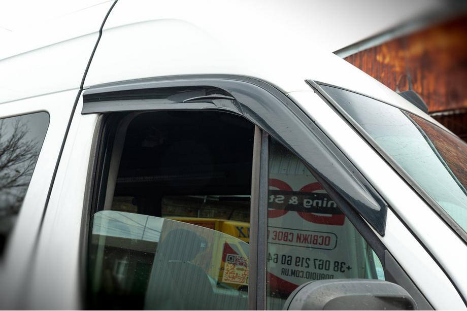 Mercedes Sprinter W906 2006–2018 Stick-on Wind Deflectors (2 pcs, Sunplex Sport) Photo 5
