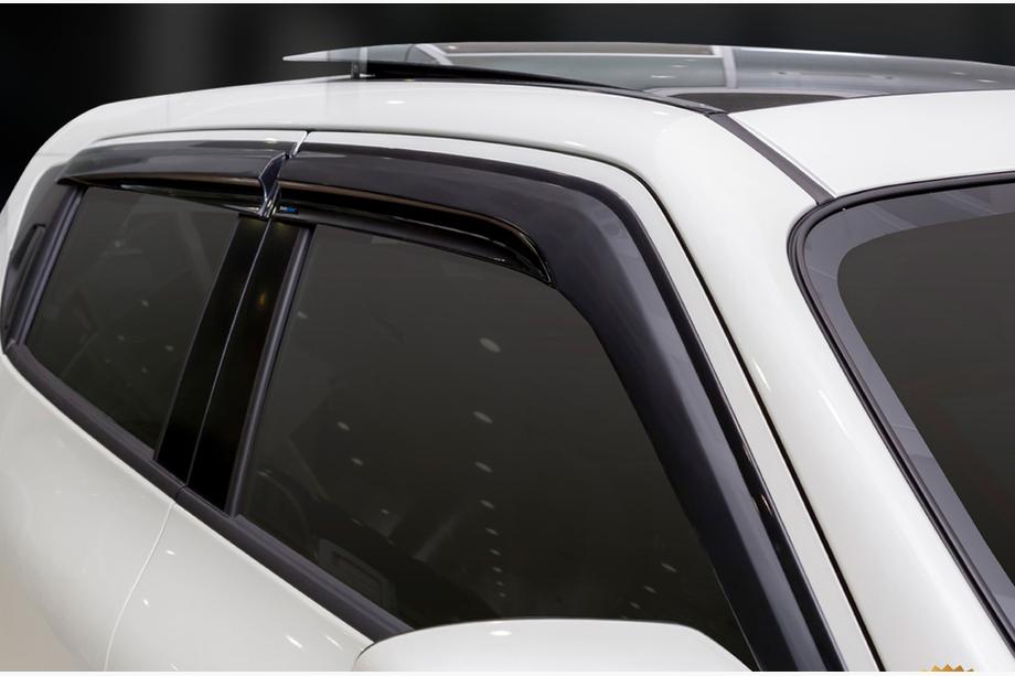 Nissan Juke 2010-2019 Window Deflectors (4 pcs, Sunplex Sport) Image
