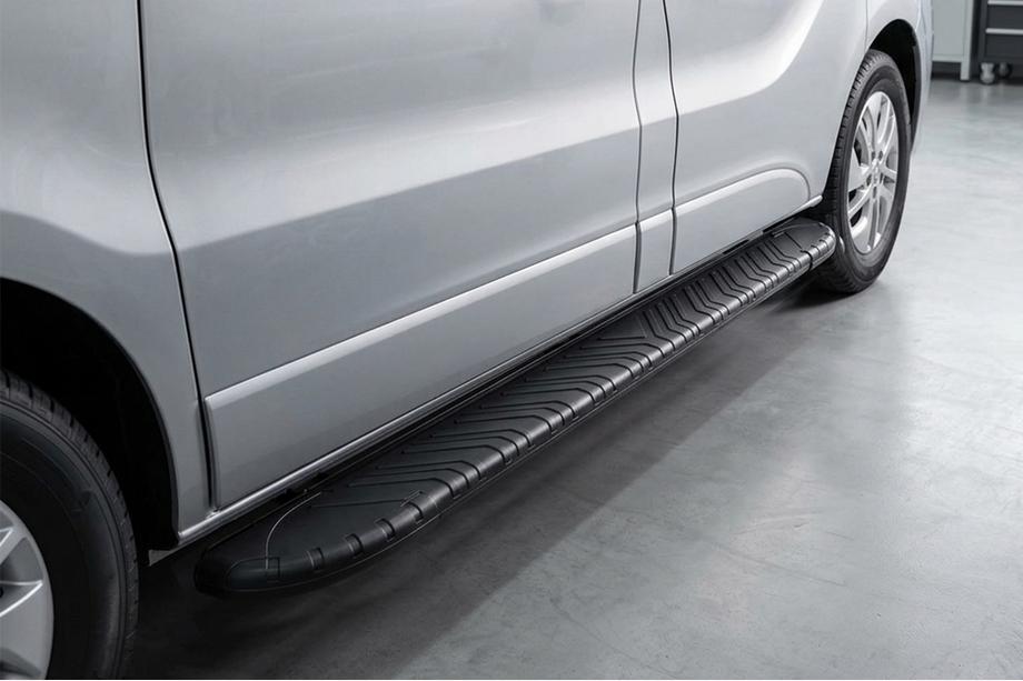 Opel Vivaro 2001–2015 Side Steps Bosphorus Black (2 pcs, Aluminum) Image