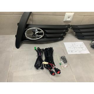 Fog Lights 2017-2019 (Halogen) Toyota Corolla 2013-2019 photo 2