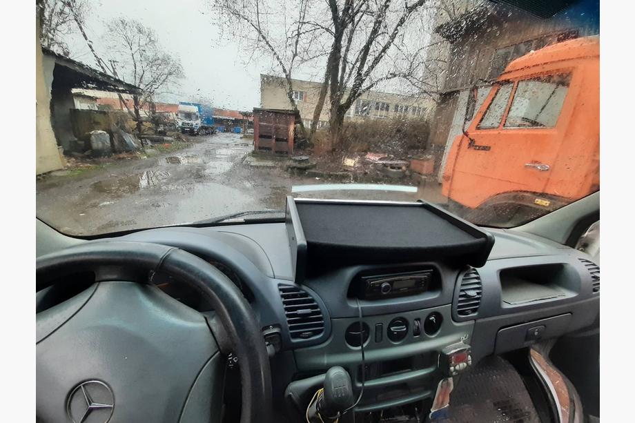 Mercedes Sprinter W901/902/903/904/905 1995–2006 Dashboard Shelf (2000-2006, Type-1) CDI Image