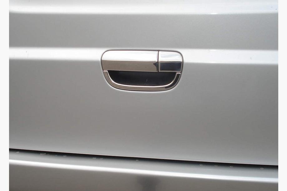 Mercedes Vito W639 2004-2014 Rear door handle cover (stainless steel) OmsaLine - Italian Stainless Steel Image