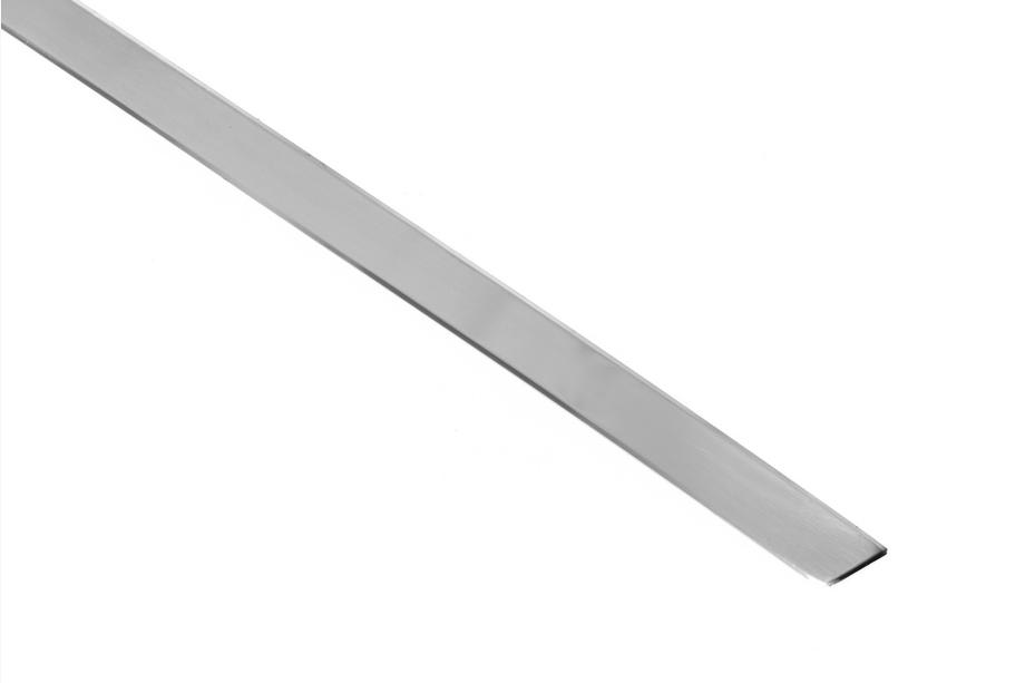 Mercedes E-class W124 1984–1997 Stainless Steel Trunk Trim Photo 4