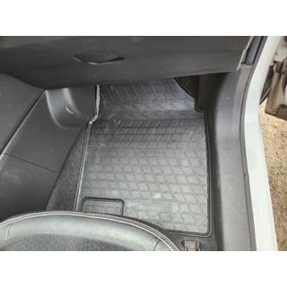 Rubber Floor Mats (4 pcs, Stingray Premium) Nissan Qashqai 2010-2014 photo 3