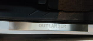 Mitsubishi Outlander 2006-2012 Carmos Door Sill Protectors (4 pcs, Stainless Steel) photo 4