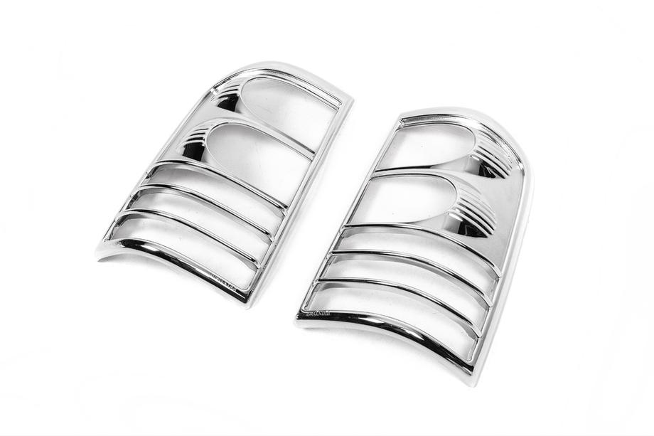 Nissan Patrol Y61 1997-2011 Tail Light Covers (Plastic) Photo 3