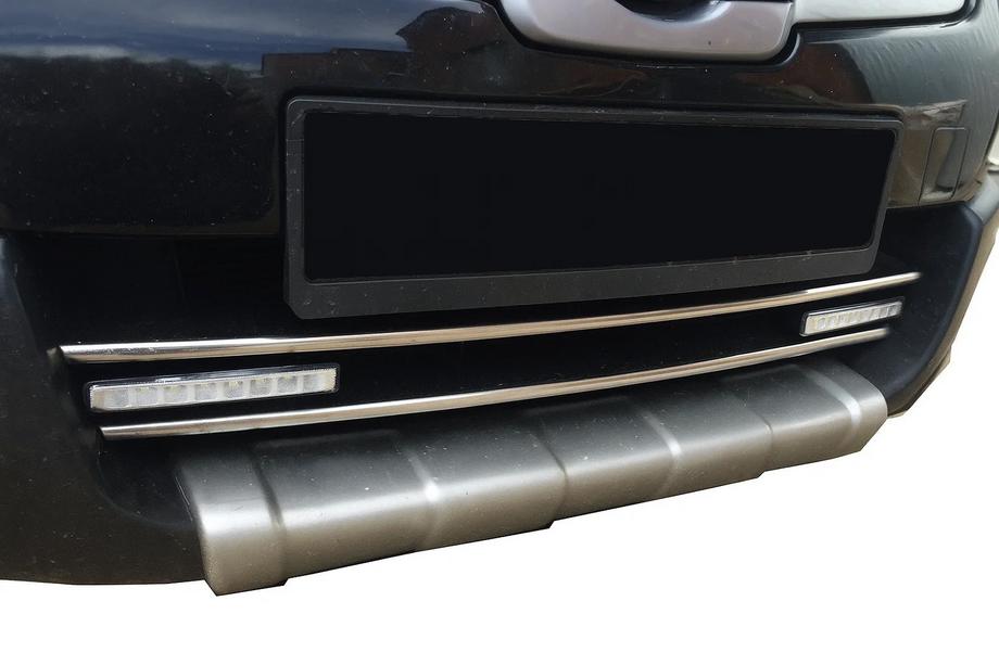 Nissan Qashqai 2007-2010 Strips for lower grille (2 pcs, stainless steel) Carmos - Turkish Stainless Steel Image