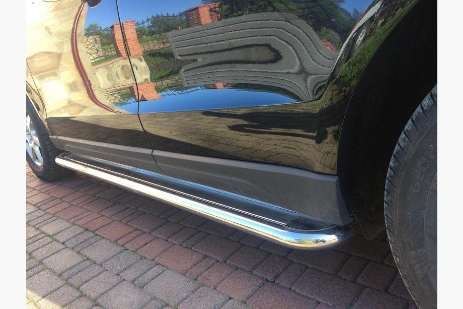 Audi Q5 2008-2017 Premium Side Steps (2 pcs, Stainless Steel) d60 Image