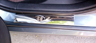 Peugeot 307 2001-2008 Door Sill Protectors Carmos V1 (4 pcs, Stainless Steel) photo 4