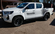 Toyota Hilux 2015- Side Steps Allmond Black (2 pcs, Aluminum) photo 3