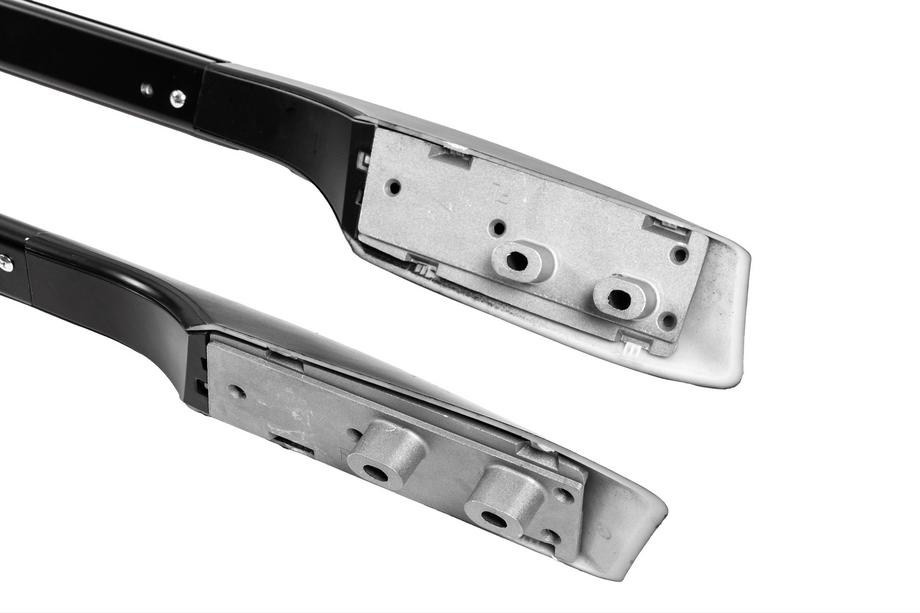 Toyota Land Cruiser 200 2007-2021 Roof Rails Original Design Premium Black (2 pcs) Photo 9