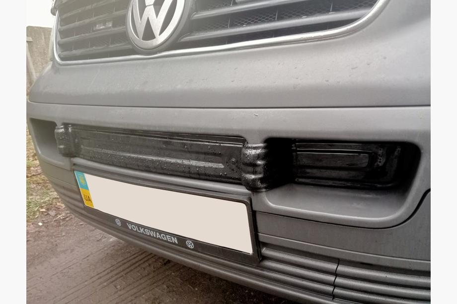 Volkswagen T5 Transporter 2003-2010 Lower grille cover (full) Matte Image