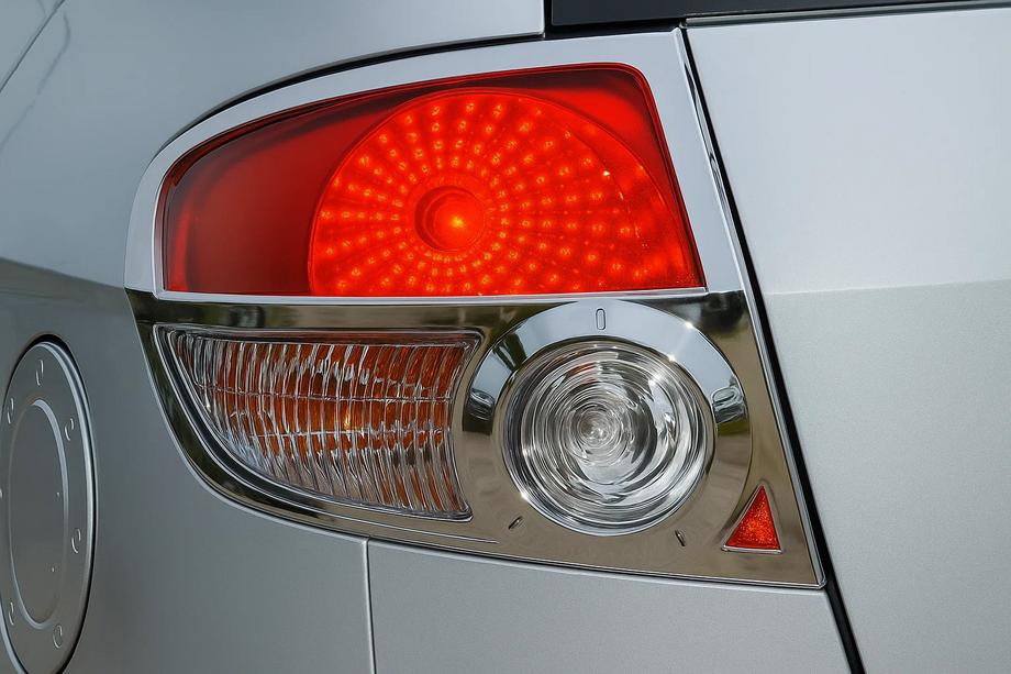 Hyundai Getz 2002- Chrome Tail Light Covers (2 pcs, plastic) Image