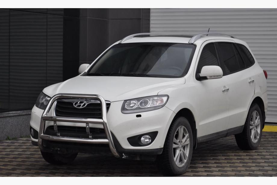 Hyundai Santa Fe 2 2006-2012 Bull Bar WT018 (Stainless Steel) Image