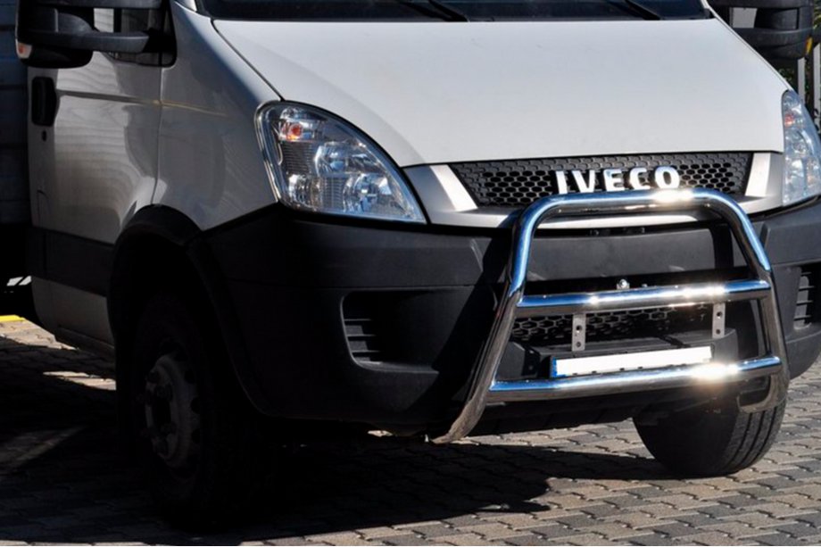 Iveco Daily 2006-2014 Bull Bar WT018 Photo 2