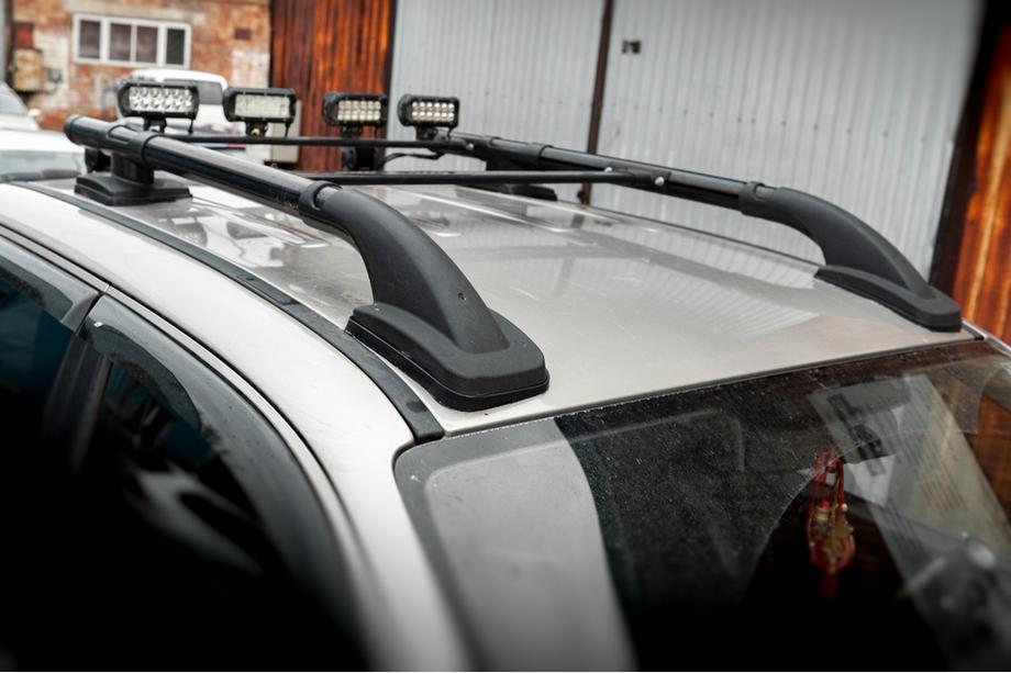 Volkswagen Amarok 2010-2022 Black Shark Roof Rails (with Crossbars) Image