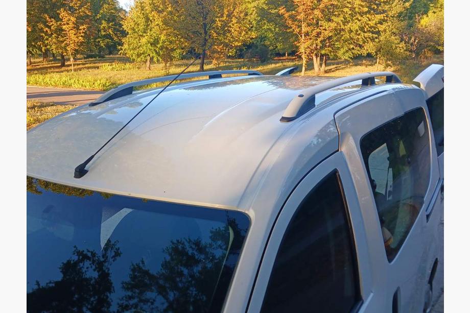 Renault Dokker 2013-2022 Roof Rails Skyport (matte grey) Image