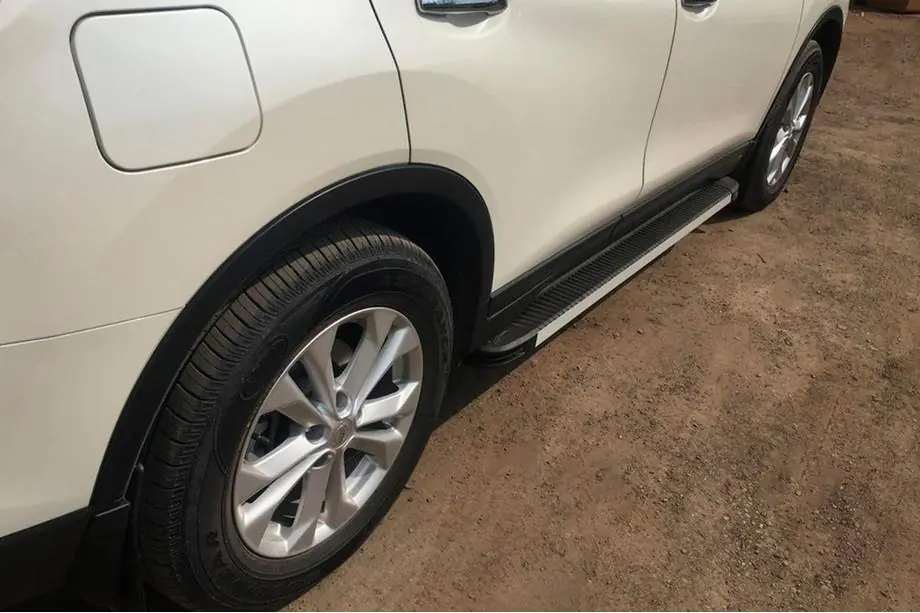 Nissan X-trail T32/Rogue 2014-2021 Side Steps Maya V1 (2 pcs, Aluminum) Image