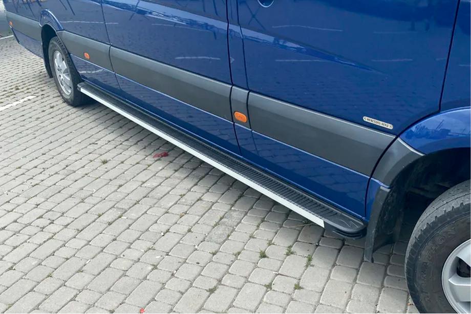 Mercedes Sprinter W906 2006–2018 Side Steps Maya (2 pcs, Aluminum) Long/ExtraLong Image