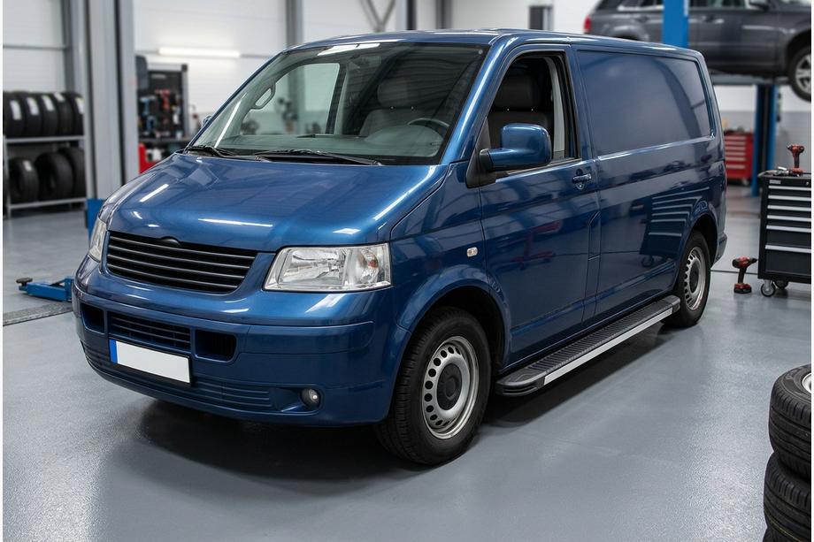 Volkswagen T5 Multivan 2003–2010 Side Steps Maya (2 pcs, Aluminum) Long Wheelbase Image