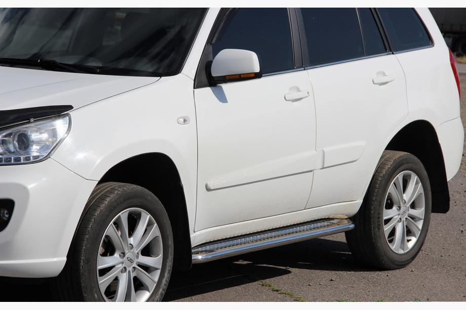 Chery Tiggo 1 2005-2016 Premium Side Steps (2 pcs, Stainless Steel) Ø60 Image