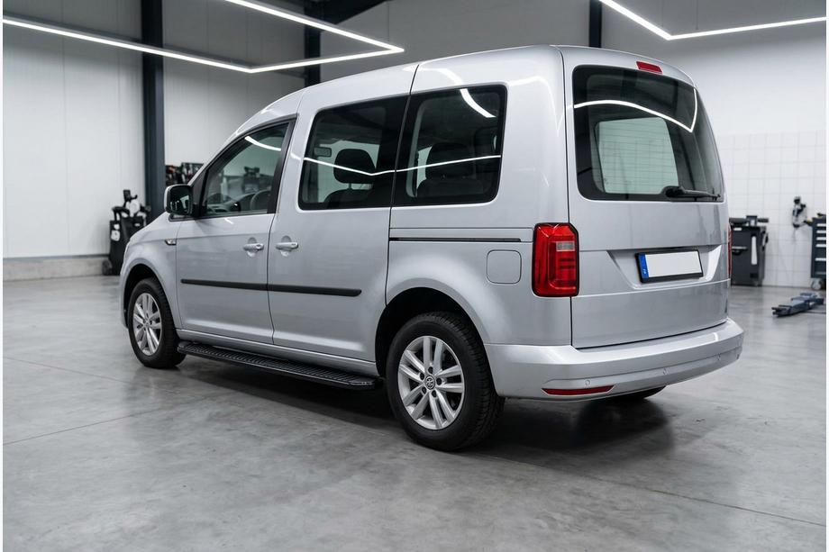 Volkswagen Caddy 2015-2020 Side Steps Tayga Black (2 pcs, Aluminum) Maxi Wheelbase Image