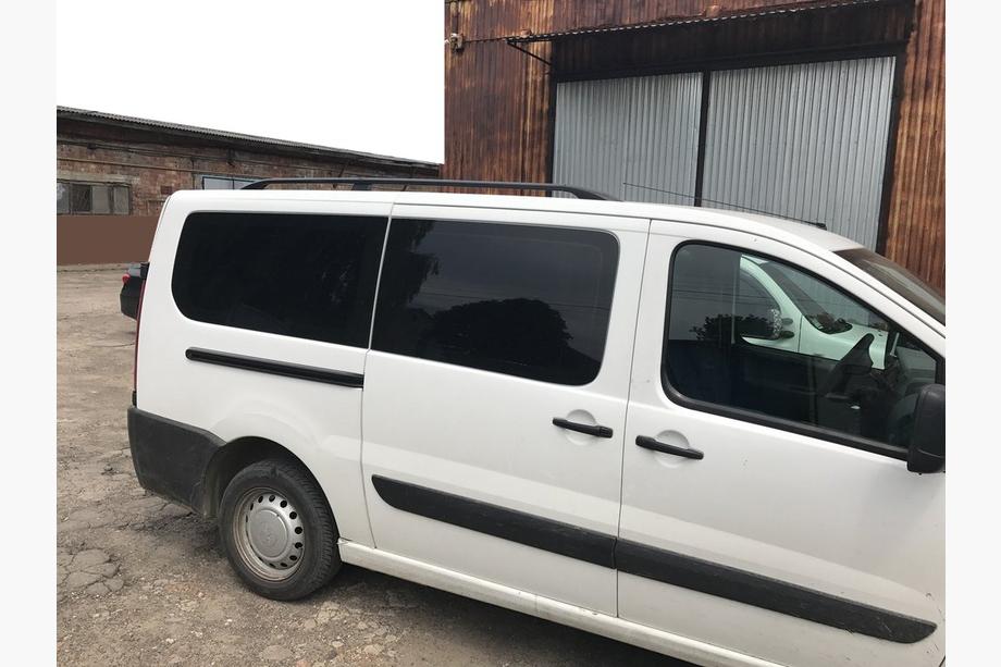 Citroen Jumpy 2007–2017 Black Roof Rails Image