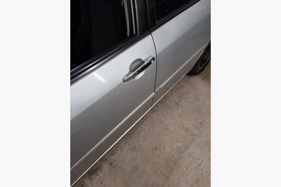 Toyota Corolla 2002-2007 Chrome Door Handle Covers (4 pcs) OmsaLine - Italian Stainless Steel Photo 2