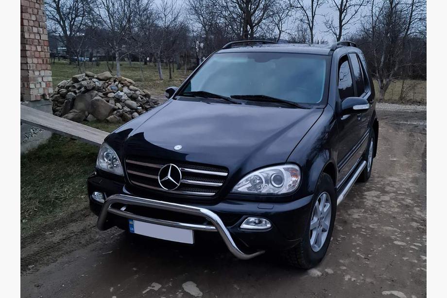 Mercedes ML W163 1997-2005 Chrome Trim Covers for Grille Edge (5 pcs, Stainless Steel) Photo 2