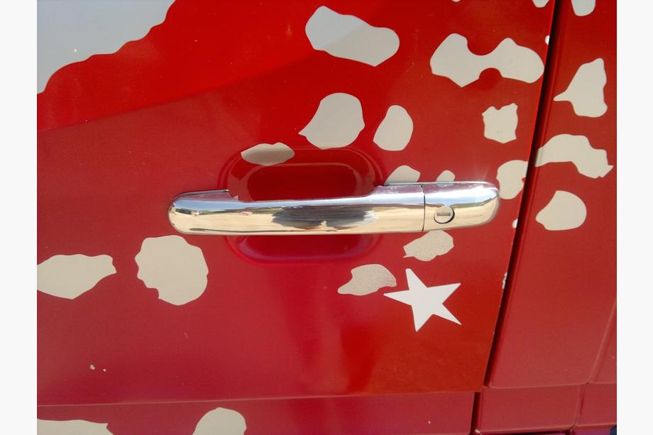 Mercedes Sprinter W901/902/903/904/905 1995–2006 Chrome Door Handle Covers (4 pcs, Stainless Steel) Image