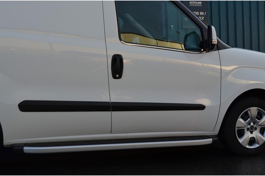 Fiat Doblo II 2010-2022 Window Trim Stainless Steel Image