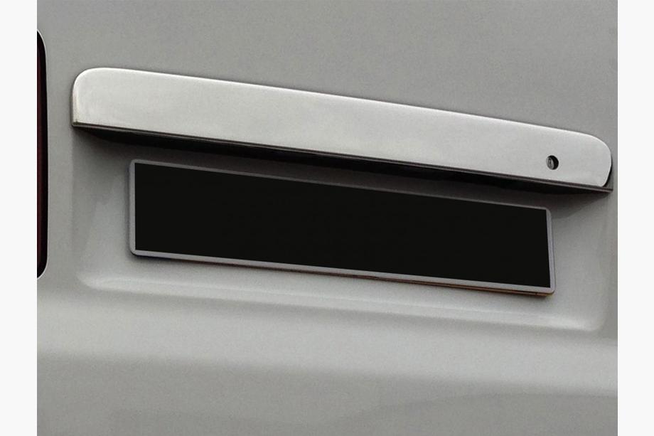 Volkswagen T5 Caravelle 2004-2010 Chrome trim above license plate for swing doors (stainless steel) OmsaLine - Italian Stainless Steel Photo 2