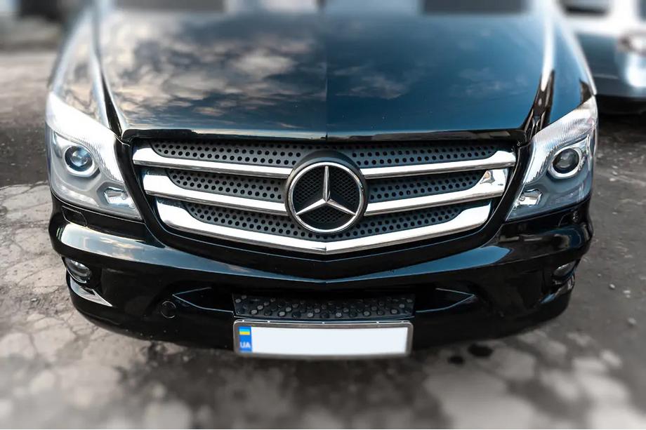 Mercedes Sprinter W906 2006–2018 Chrome Grille Covers (2013↗, Stainless Steel) Photo 3