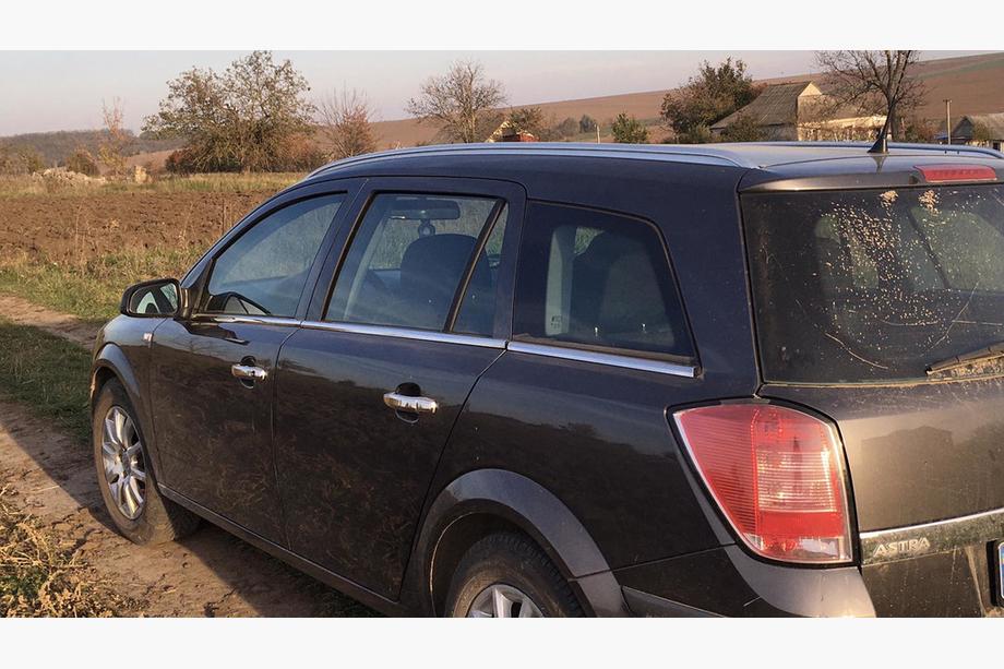 Opel Astra H 2004-2013 Stainless Steel Window Trim Hatchback, OmsaLine - Italian Stainless Steel Photo 5