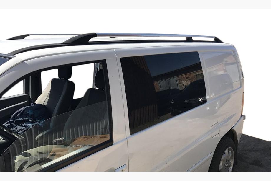 Mercedes Vito W638 1996-2003 Chrome Roof Rails Plastic Feet Image