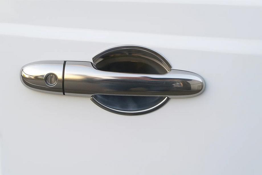 Mercedes Vito W639 2004-2014 Chrome Door Handle Bowl Covers (Stainless Steel) Image