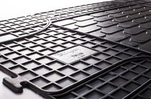 Mercedes Viano 2004-2014 Rear Rubber Floor Mats (2 pcs, Stingray) photo 6