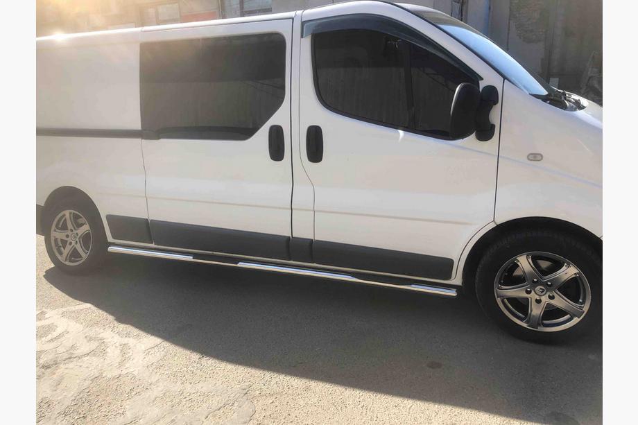 Nissan Primastar 2002-2014 Side Bars (2 pcs, Stainless Steel) 70mm, Long Wheelbase Photo 4