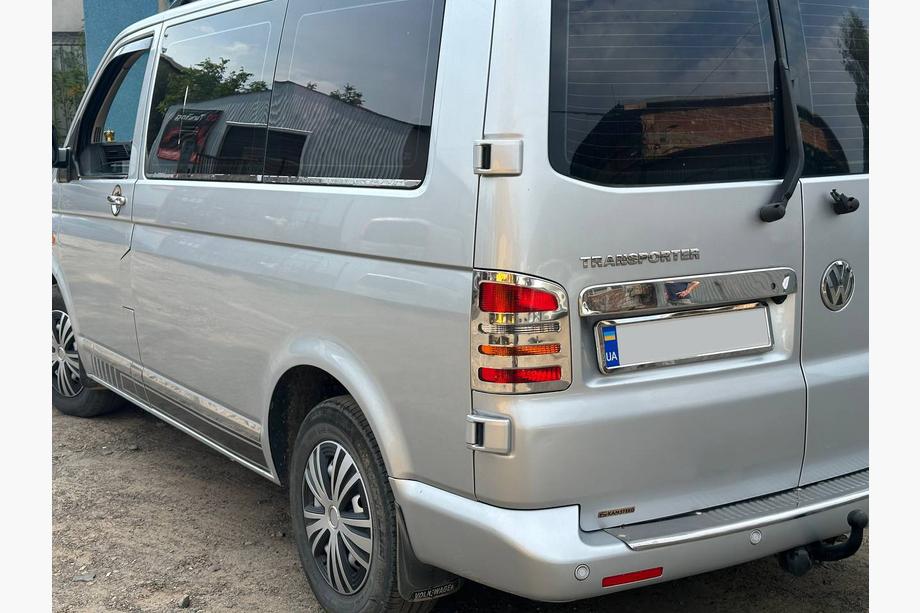 Volkswagen T5 Caravelle 2004-2010 Door Moldings Stainless Steel Chrome 1 Door, Short, OmsaLine - Italian Stainless Steel Photo 17