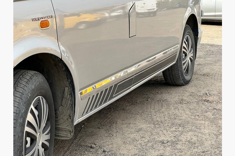 Volkswagen T5 Caravelle 2004-2010 Door Moldings Stainless Steel Chrome 1 Door, Short, OmsaLine - Italian Stainless Steel Photo 15