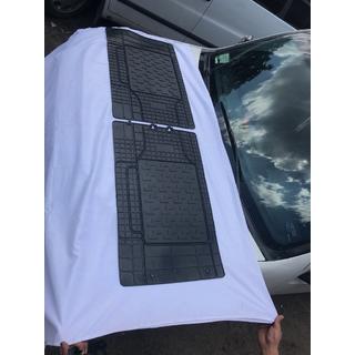 Rear Rubber Floor Mats (2 pcs, Stingray) Volkswagen T5 2010-2015 photo 3