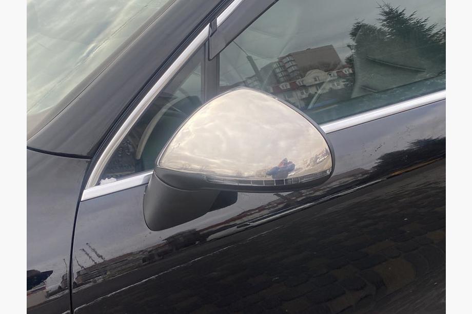 Volkswagen Touareg 2010-2018 Mirror Covers (2 pcs, Stainless Steel) Image