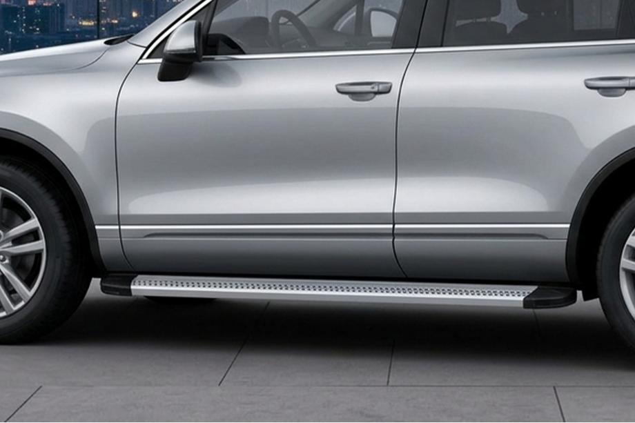 Volkswagen Touareg 2002–2010 Side Steps Maya V2 (2 pcs, Aluminum) Photo 1