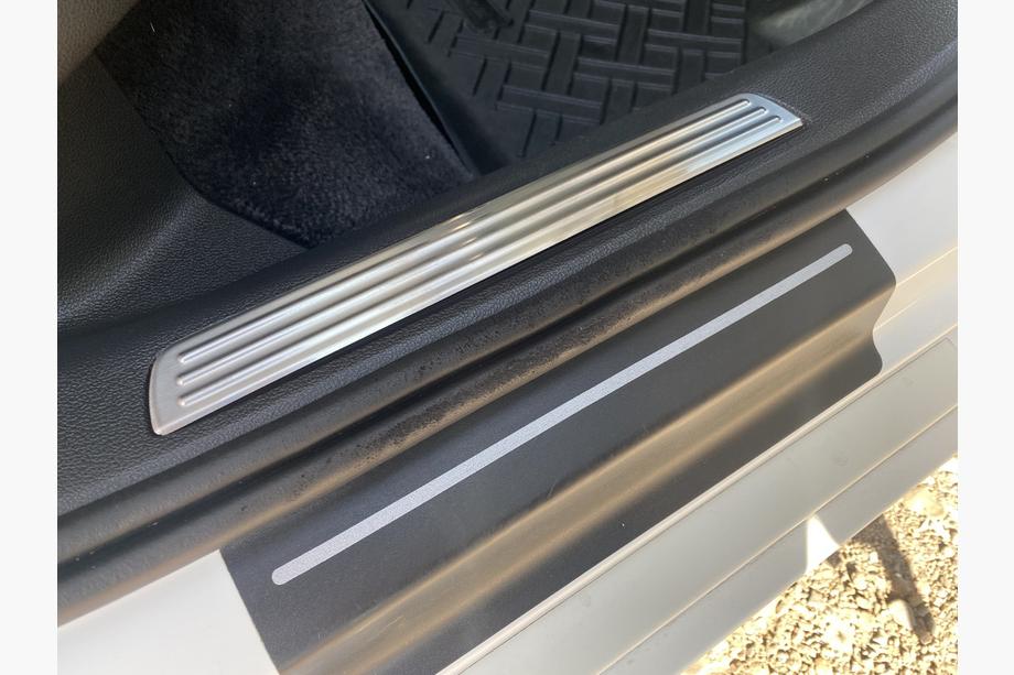 Volkswagen Passat B8 2015-2023 Carmos Stainless Steel Door Sill Protectors (4 pcs) Photo 7
